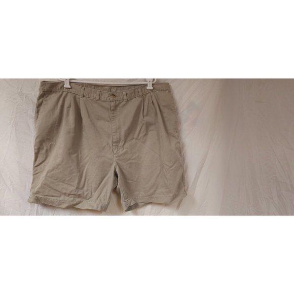 Wrangler Timbercreek Mens 46 Beige Khaki Chino Comfort Front Pleated Shorts - Picture 2 of 13